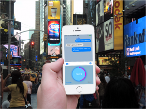 Vojer-Recording-Voice-Message-in-Crowd-NYC