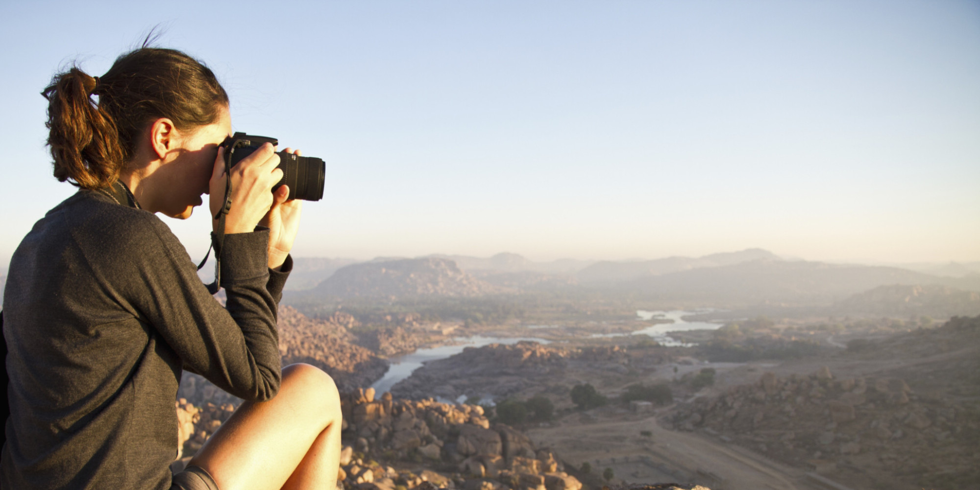 female traveller in india