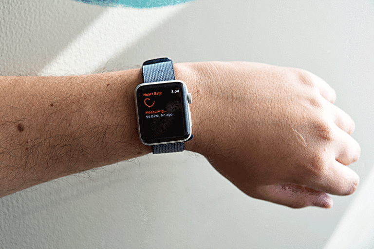 apple surpasses fitbit