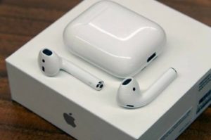 Apple-AirPods