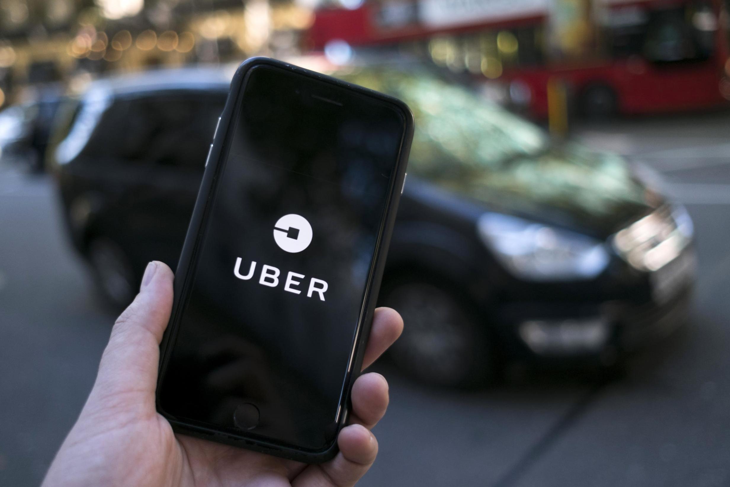 the-uber-story-techstory-business-startup-and-automobile