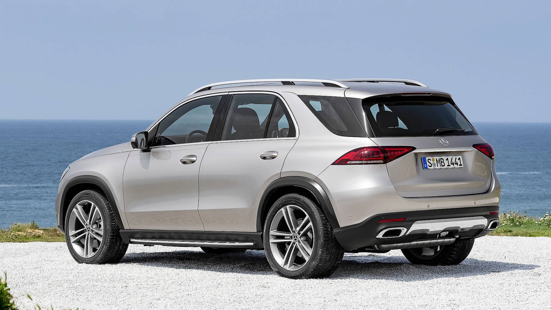 2019 Mercedes-benz GLE rear profile