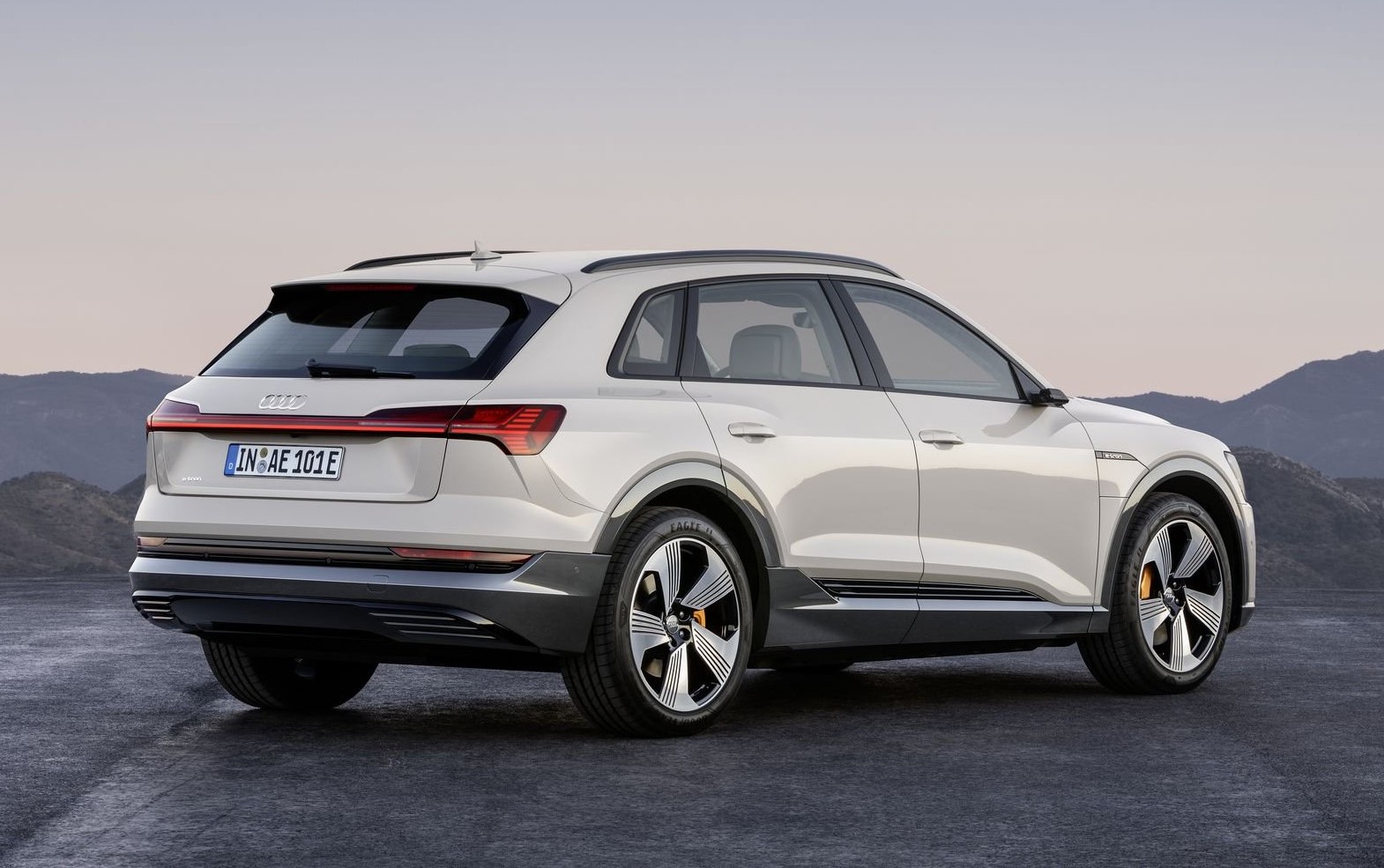 Audi E-tron suv range