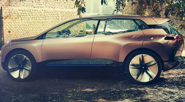 BMW iNext hatchback