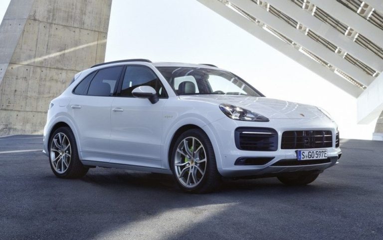 2019 Porsche Cayenne Hybrid india
