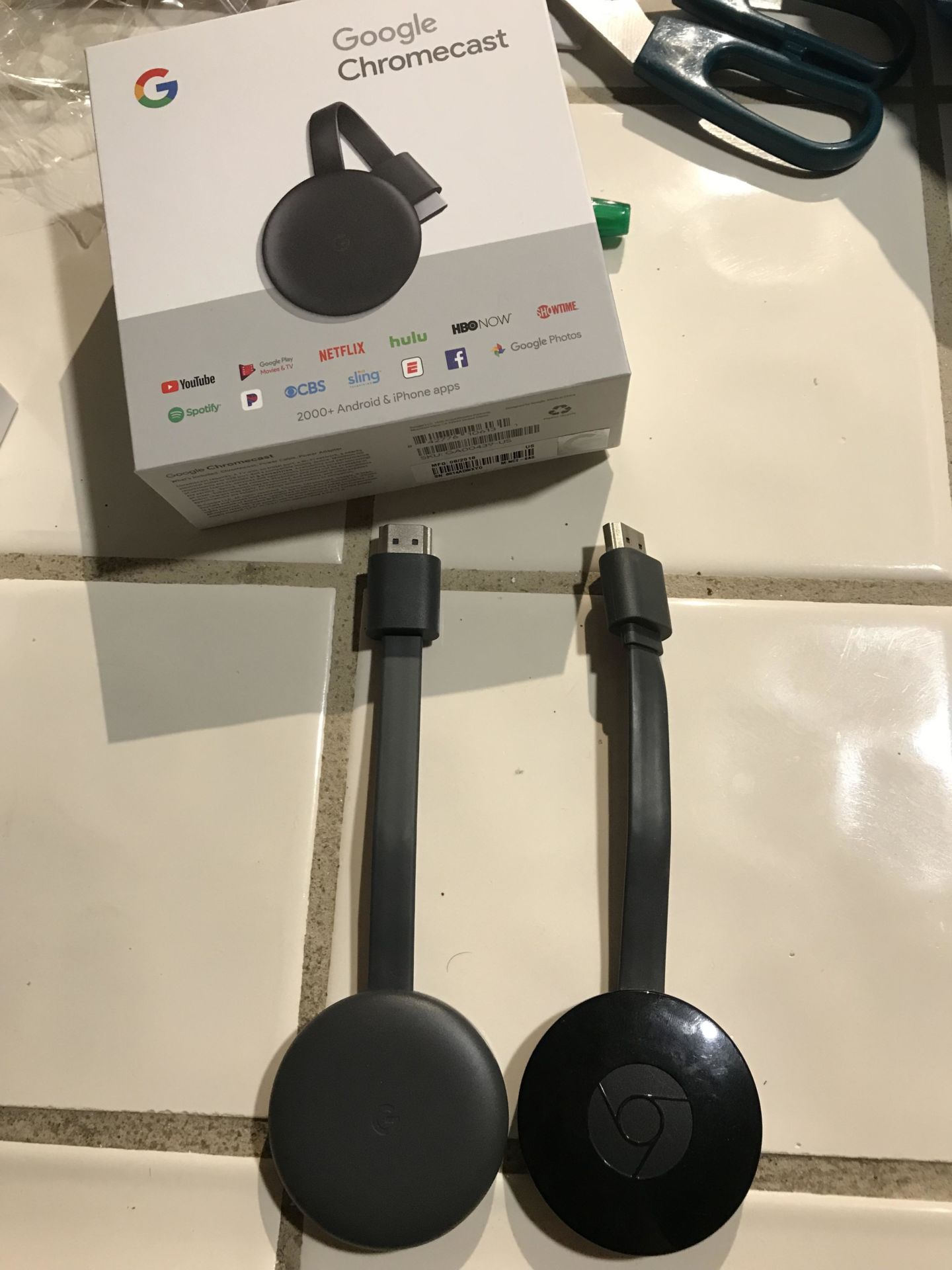 Unannounced 3rd-gen Chromecast gets sold at Best Buy, packs Bluetooth!!!