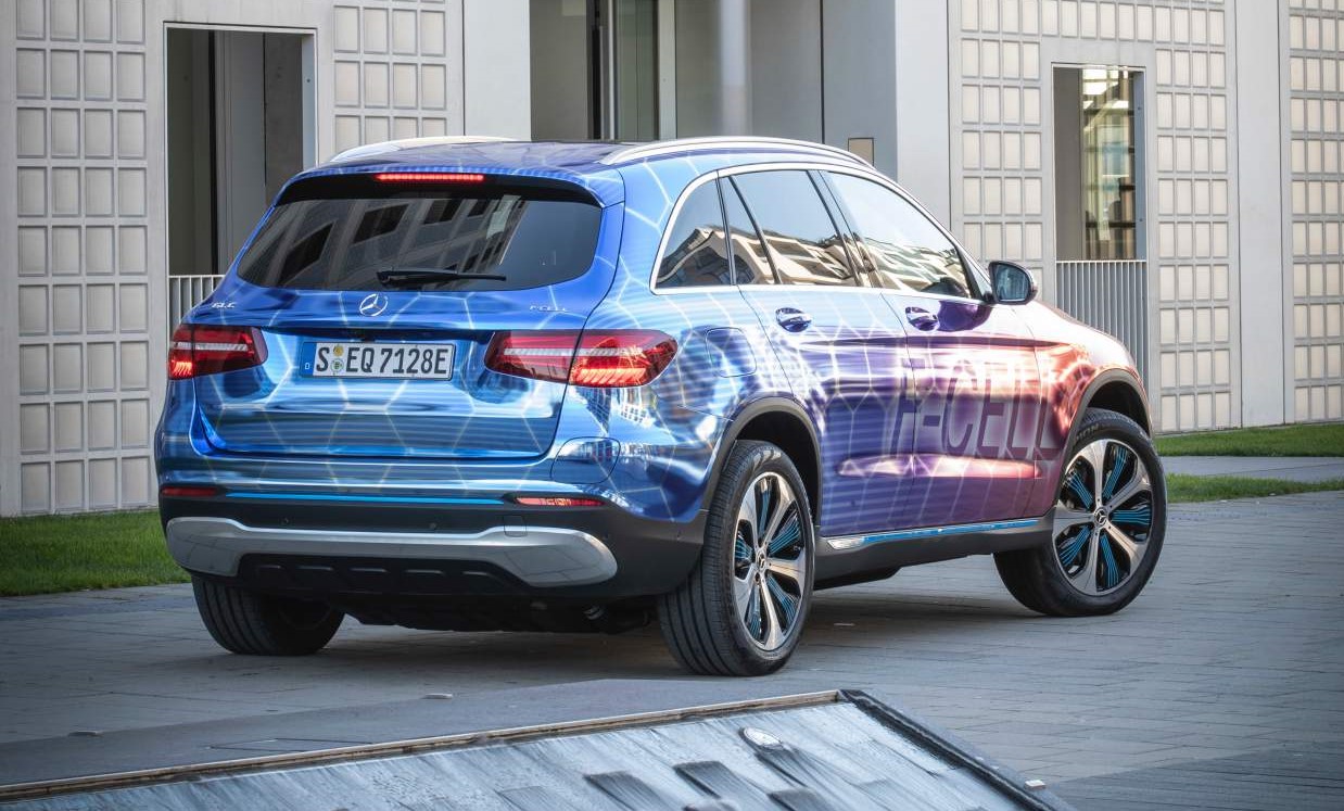 Mercedes-Benz-GLC-F-Cell