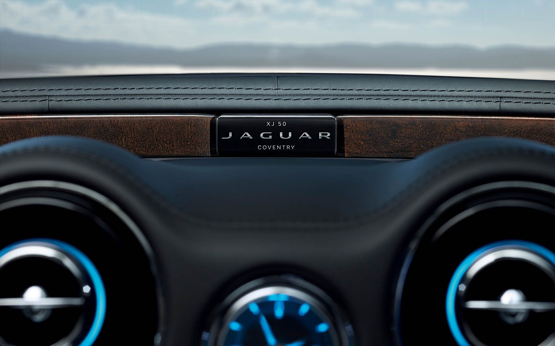 Jaguar XJ50 India interior badge