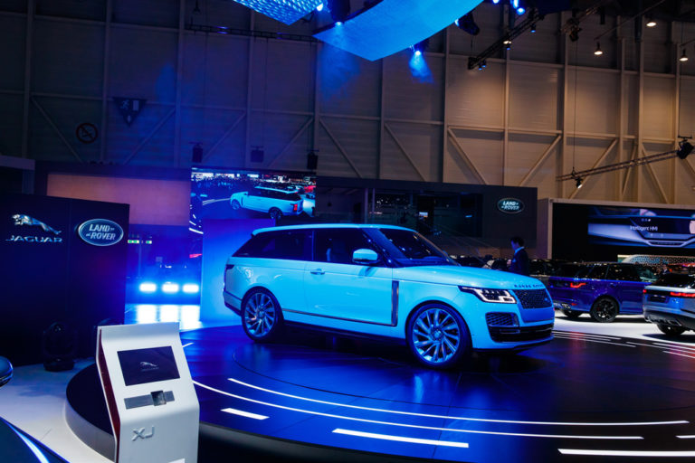 Jaguar land rover geneva motor show 2019