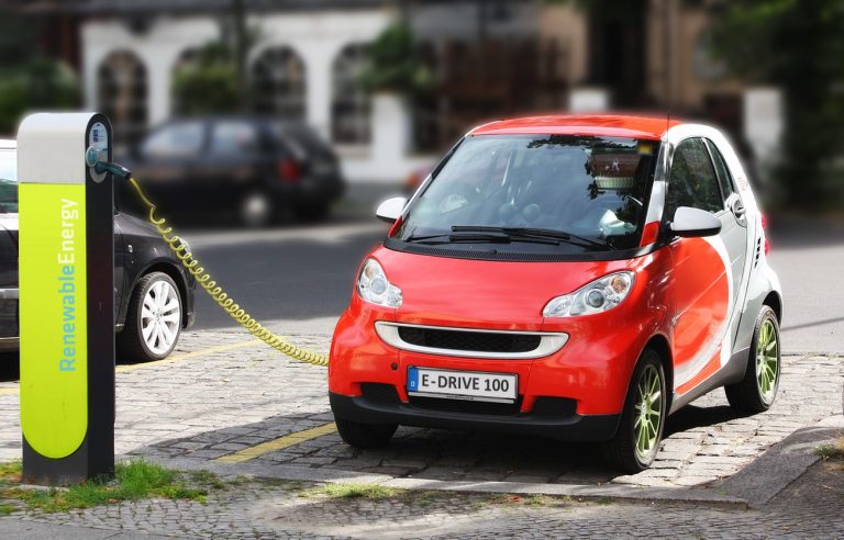 Electric vehicles, low emissos,
