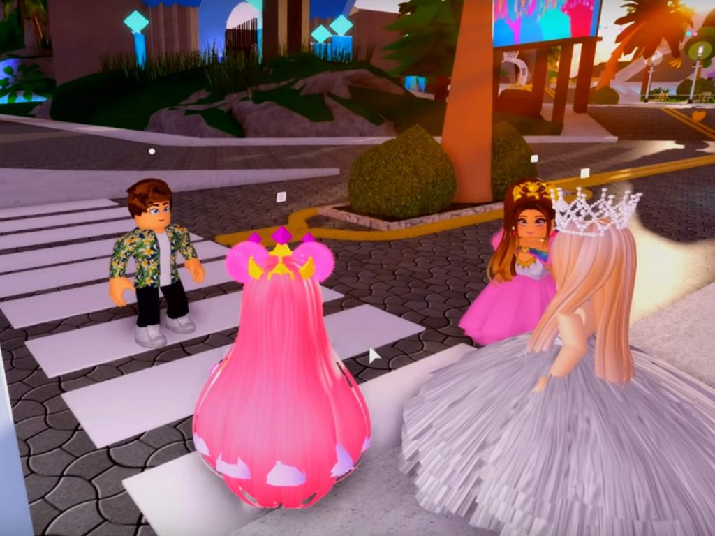 Roblox Queen MeganPlays Is Making Millions - TechStory