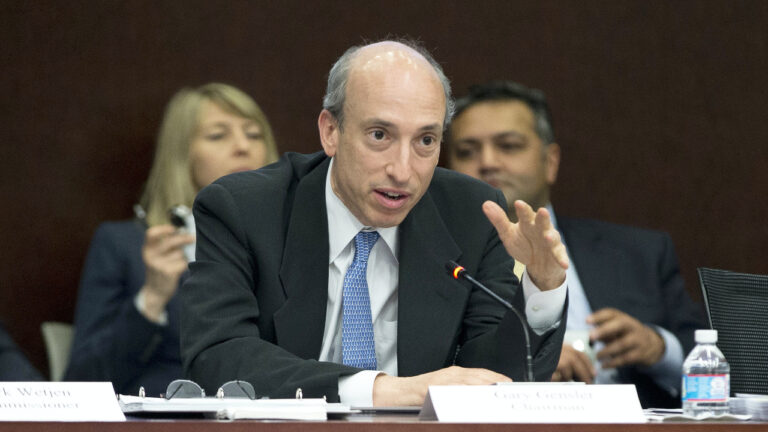 "Don't get caught up in FOMO," SEC Chairman comments on crypto