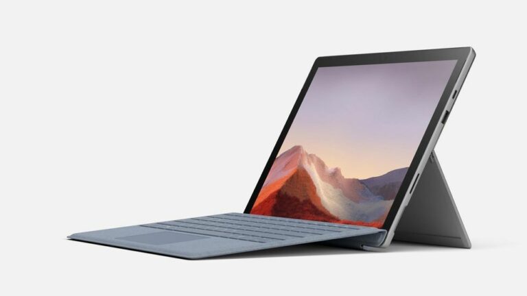 Microsoft Surface Pro 8 retail banner leaked showing 120Hz display & Thunderbolt Port