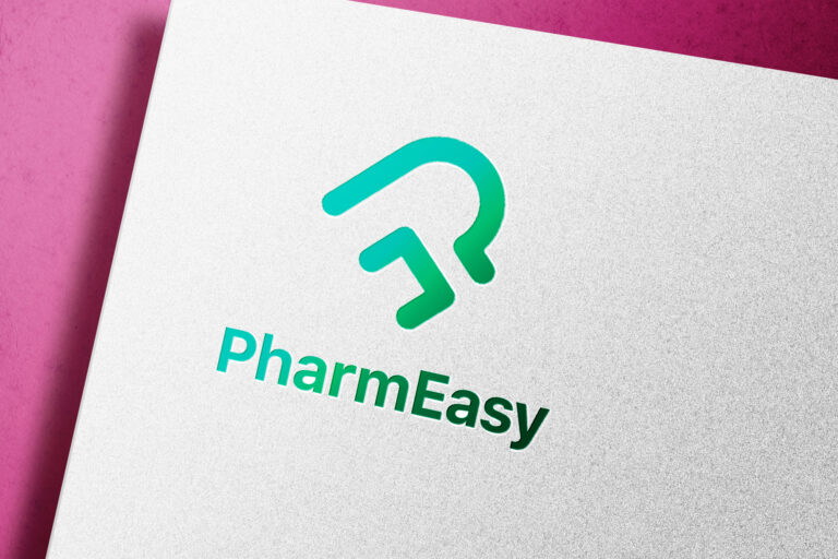 PharmEasy Logo Mockup