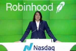 Shares of Robinhood plunge as revenue falls far short of expectations