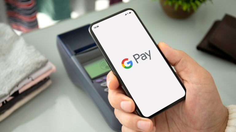 Image showing tap-and-pay feature on Google Pay App