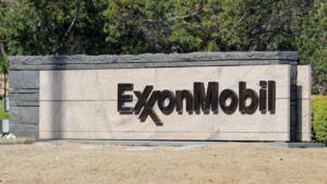 Exxon Mobil is now using extra natural gas to mine Bitcoin