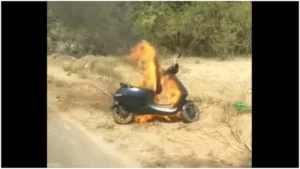 Ebike on fire from IndiaToday