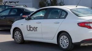 Uber cab by Free Press Journal