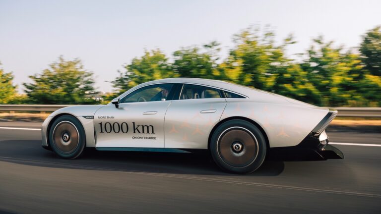 Mercedes-Benz Vision EQXX concept breaks record with 746-mile trip on a single charge