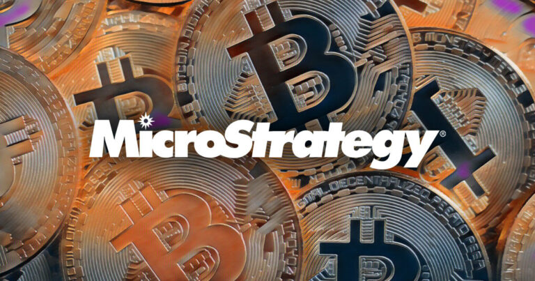 MicroStrategy invests in bitcoin