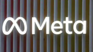 Meta accounts will control device-level access and manage app purchases, while Meta Horizon profiles will represent the users' social presence in virtual reality.