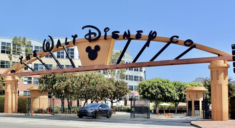 Walt Disnep