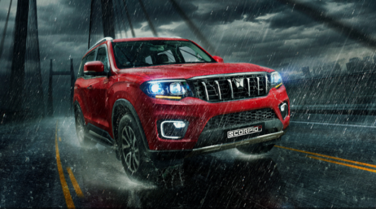 Mahindra Scorpio N 1 lakh booking share price surge 6%