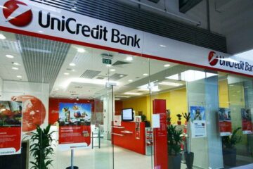 UniCredit Considers 20-40% Pay Rise for CEO Andrea Orcel, Reports Italian Daily