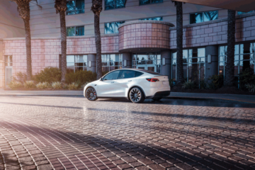 Tesla easily passes BMW for the 2022 U.S. luxury crown