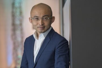 Missing Chinese Bank Chairman Bao Fan Cooperating with Relevant Authorities