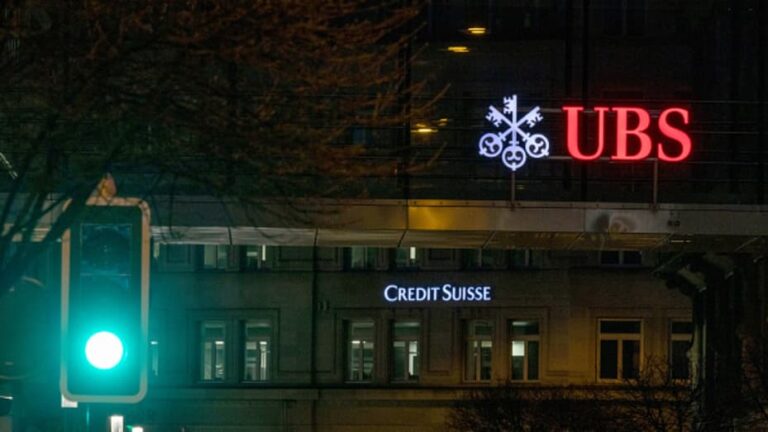 Moody's downgrades outlook for UBS following Credit Suisse acquisition