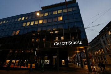 Credit Suisse Shares Drop Again by 9.5% Despite Emergency Liquidity Measures