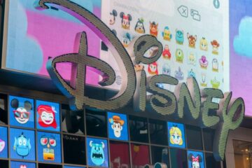Disney shuts down metaverse unit