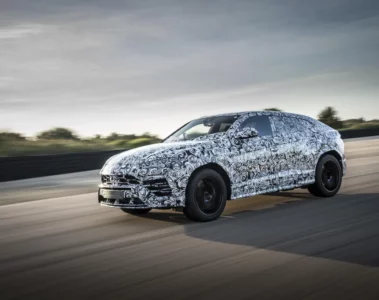 Lamborghini Urus SUV is going fully electric in 2029