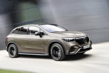 Mercedes-Benz shares pricing of US-built EQE SUV with potential for federal tax credits
