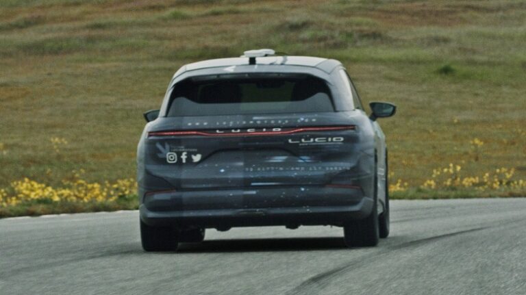 Lucid Pushes Back Gravity SUV Debut Amid Supply Chain Woes
