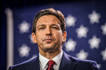 Governor Ron Desantis vows to prohibit CBDC and criticizes impact of 'Woke Politics'