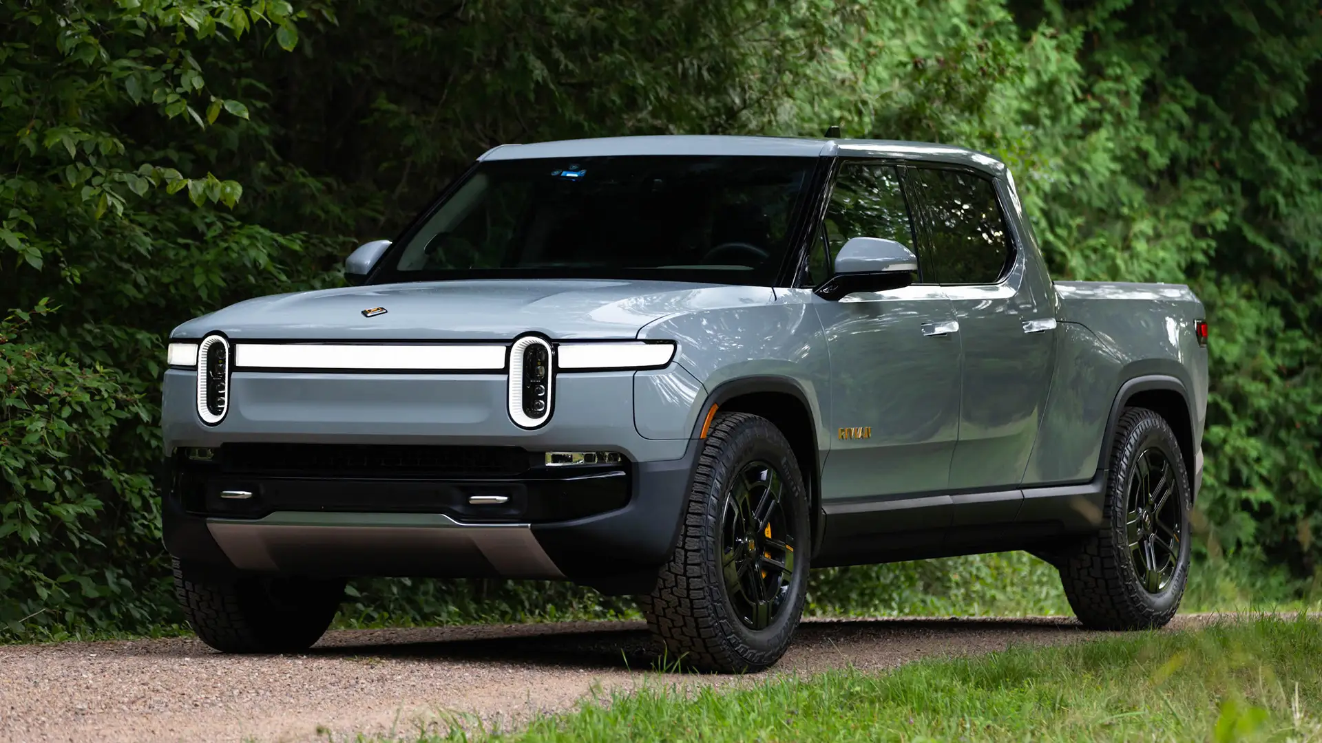 Rivian Introduces R1T Electric Pickup Truck A Quick Look TechStory