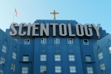 Apple Drops Opposition to Right to Repair; Sparks Controversy with Scientology