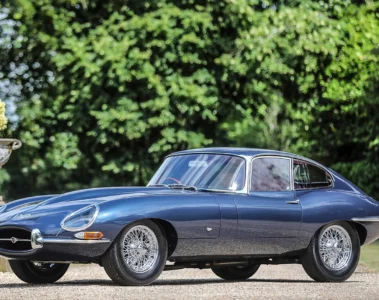 Jaguar E Type