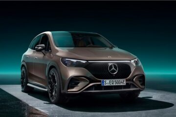 EQE SUV by Mercedes Benz