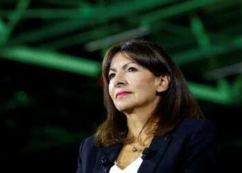 Paris Mayor Quits Social Media Platform, Calling It a ‘Gigantic Global Sewer’