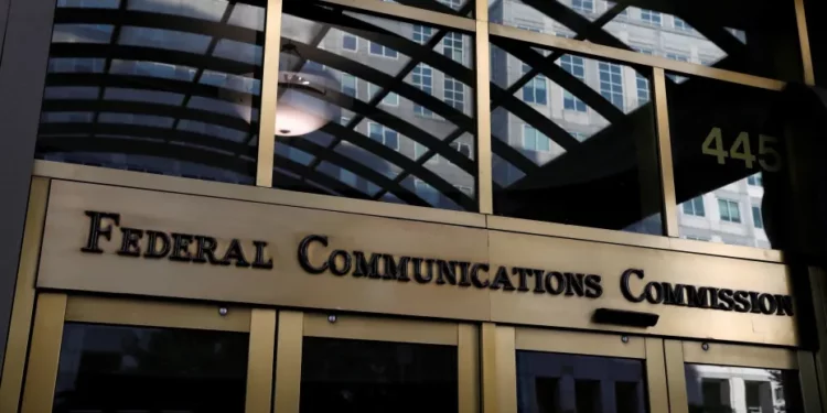 FCC Votes to Eliminate Early Termination Fees for Cable and Satellite Services