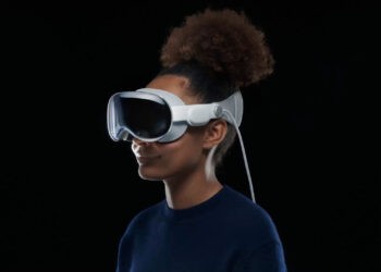 Apple’s Vision Pro: A Game-Changer for Consumer Electronics in 2024