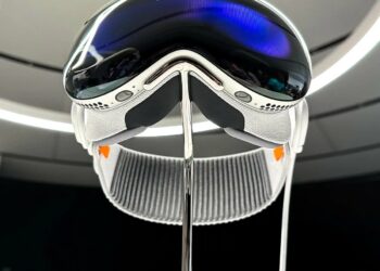 Apple Gearing up to launch their new Vision Pro Headset in Feb 2024