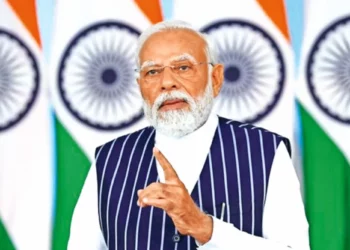 PM Narendra Modi to inaugurate Surat`s diamond bourse on December 17