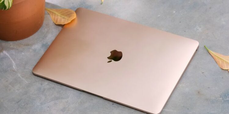 Apple MacBook Air M1 is selling for lowest ever PRICE TAG!