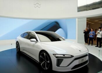 Nio Expands Portfolio with Affordable Firefly Brand, Enters European EV Market