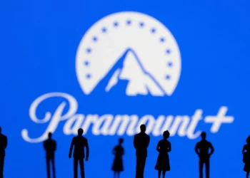 Warner Bros. Discovery & Paramount Global in Merger Talks: Hollywood Shakeup Imminent?